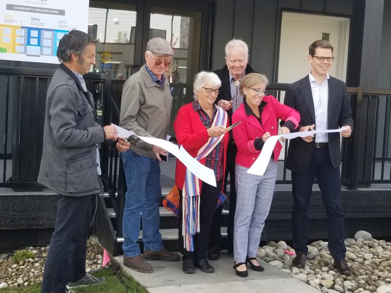 Ribbon cutting ceremony commemorates 19th Street housing project completion