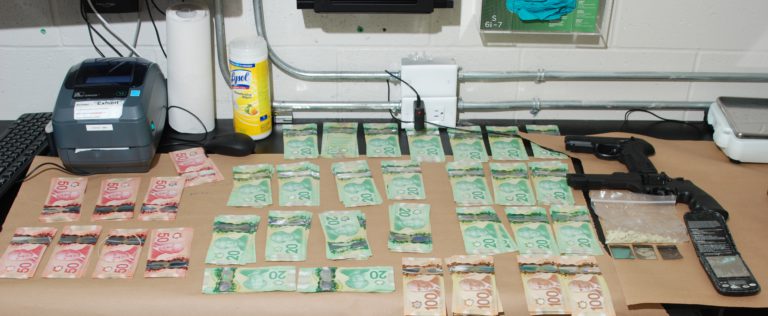 Broken tail lights led to drug trafficking arrest in Trail