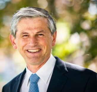 BC Liberal leader Andrew Wilkinson steps down