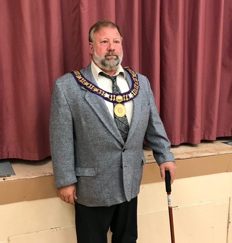 Greenwood’s Mayor Noll sworn-in