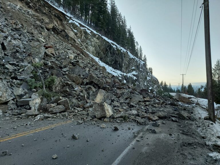 Clean-up continues on Christina Lake rock slide