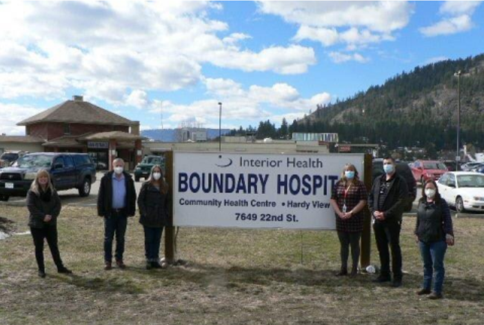 Christina Lake Rotary donates TVs to Boundary Hospital