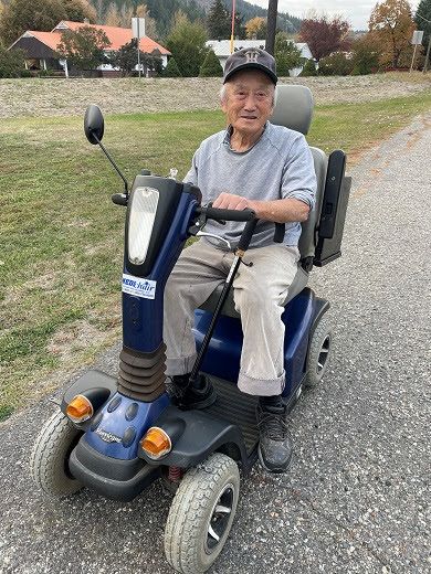 Community rallies to buy Greenwood man new scooter
