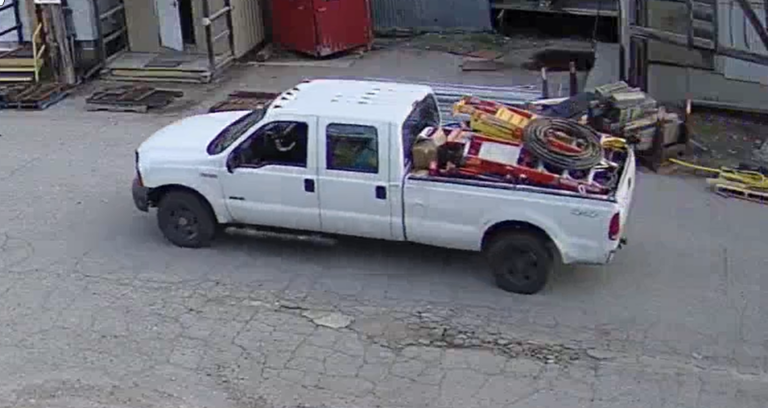Midway RCMP seeking suspects after Mill theft