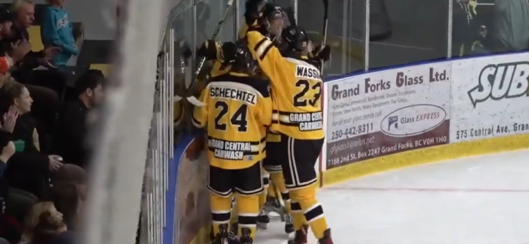 Border Bruins lead Nitehawks 2-0 in playoff series